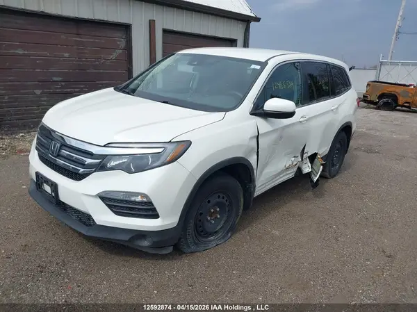 5FNYF6H2XHB501985 2017 HONDA PILOT - Image 2