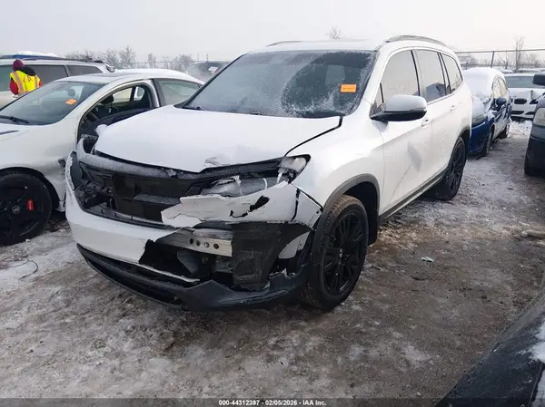 5FNYF6H2XMB102620 2021 HONDA PILOT - Image 2