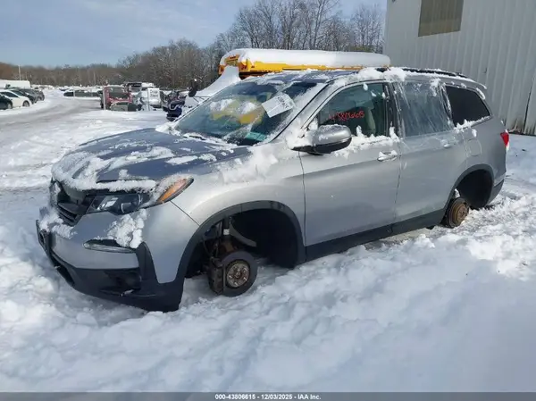 5FNYF6H2XNB048804 2022 HONDA PILOT - Image 2