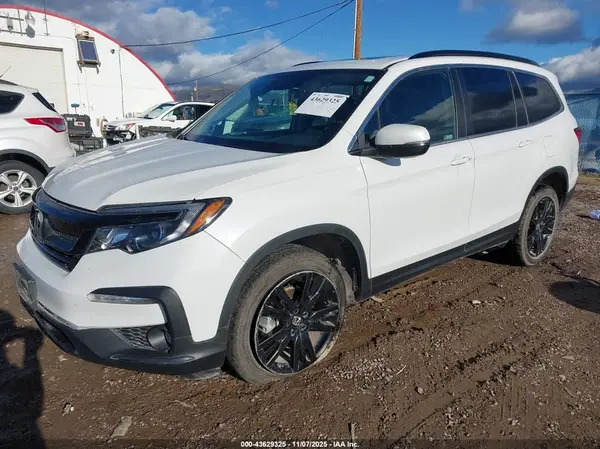 5FNYF6H2XNB099137 2022 HONDA PILOT - Image 2