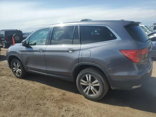 5FNYF6H30HB022015 2017 HONDA PILOT - Image 2