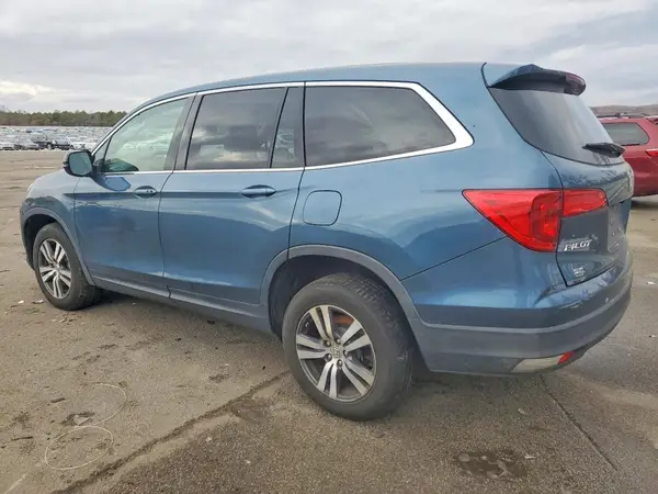 5FNYF6H30HB065575 2017 HONDA PILOT - Image 2