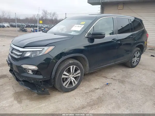5FNYF6H30HB067987 2017 HONDA PILOT - Image 2
