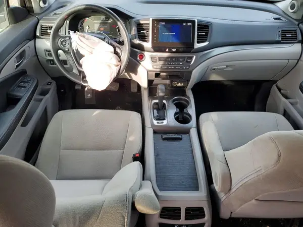 5FNYF6H30HB093487 2017 HONDA PILOT - Image 8