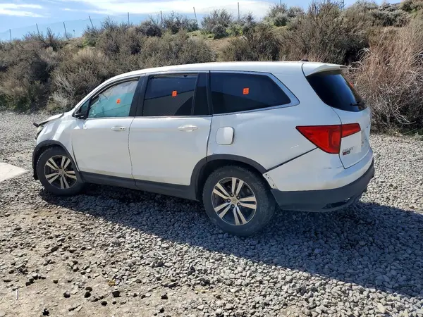 5FNYF6H30JB012218 2018 HONDA PILOT - Image 2