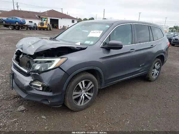 5FNYF6H30JB023977 2018 HONDA PILOT - Image 2