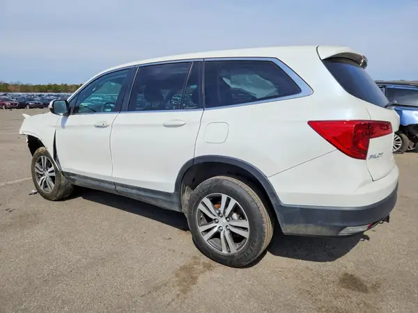 5FNYF6H30JB039273 2018 HONDA PILOT - Image 2