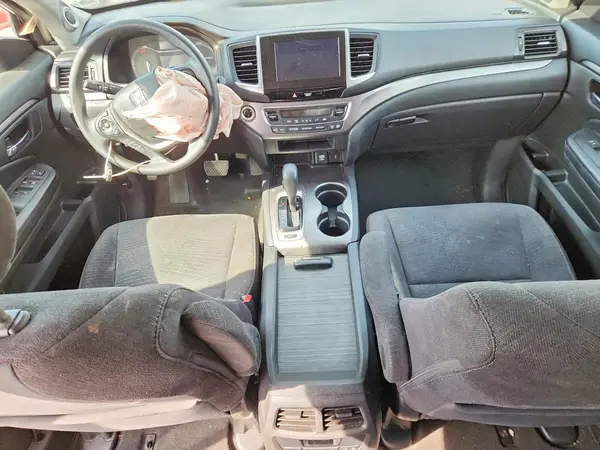 5FNYF6H30JB039273 2018 HONDA PILOT - Image 8