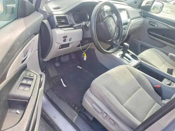 5FNYF6H30JB042870 2018 HONDA PILOT - Image 8