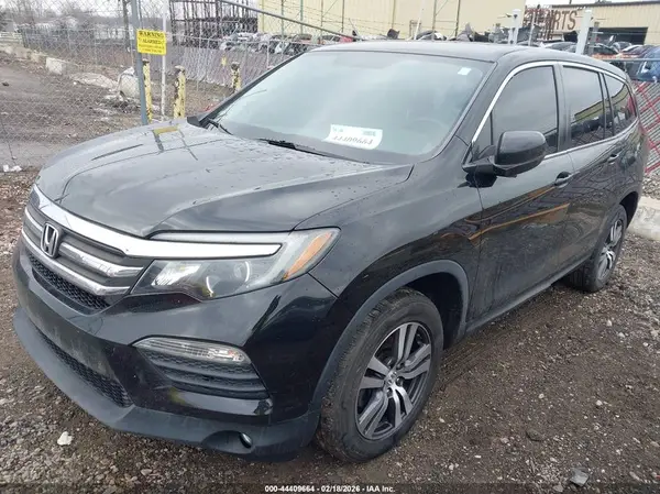 5FNYF6H30JB073407 2018 HONDA PILOT - Image 2