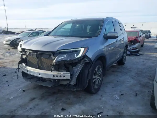 5FNYF6H30JB503825 2018 HONDA PILOT - Image 2