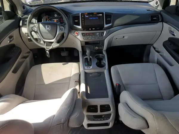 5FNYF6H31HB048722 2017 HONDA PILOT - Image 8