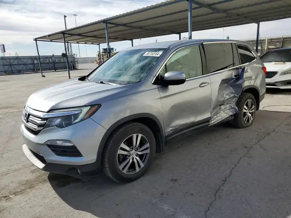 5FNYF6H31HB079355 2017 HONDA PILOT - Image 1