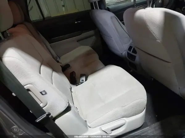 5FNYF6H31HB095359 2017 HONDA PILOT - Image 8