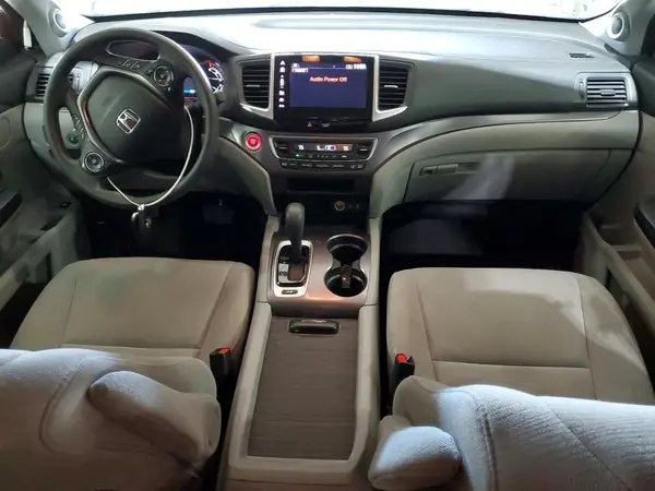 5FNYF6H31JB052016 2018 HONDA PILOT - Image 8