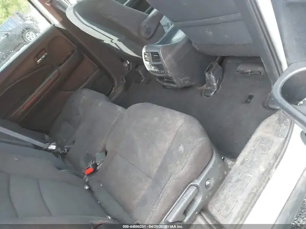 5FNYF6H31KB076088 2019 HONDA PILOT - Image 8