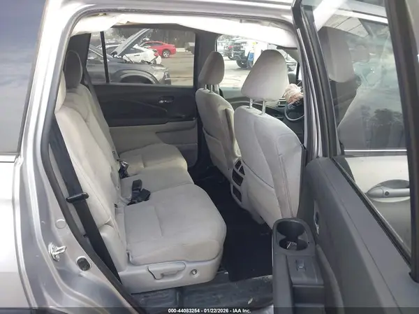 5FNYF6H31LB043996 2020 HONDA PILOT - Image 8
