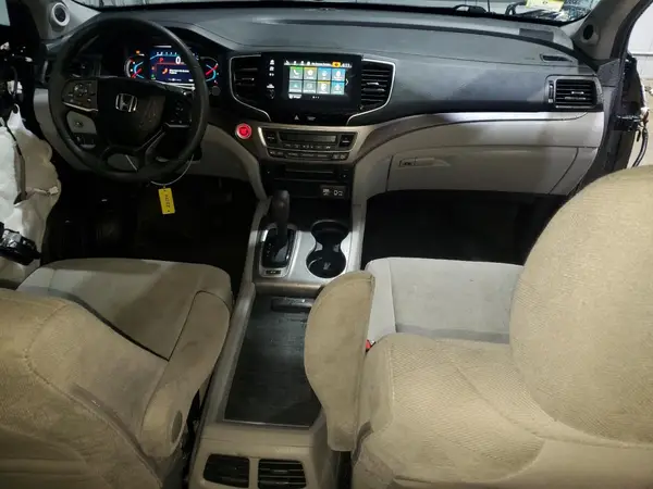 5FNYF6H31LB045537 2020 HONDA PILOT - Image 8