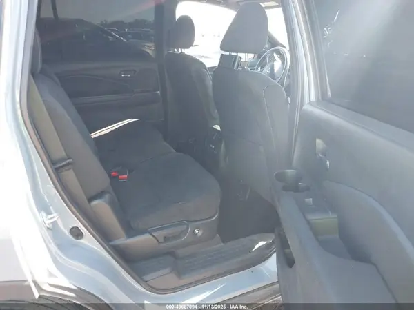 5FNYF6H31NB104203 2022 HONDA PILOT - Image 8