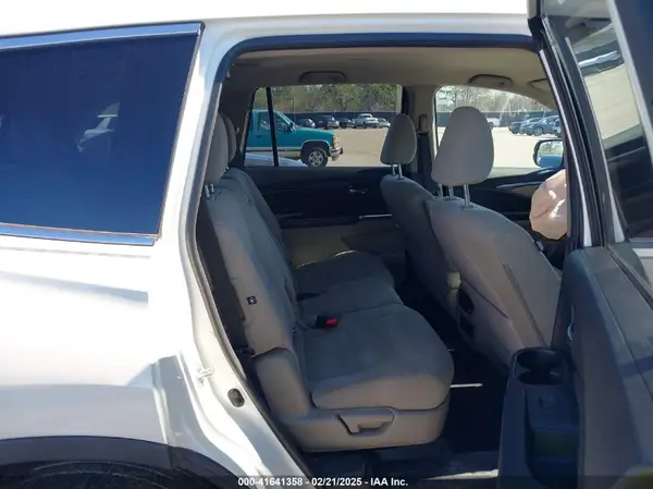 5FNYF6H32GB078939 2016 HONDA PILOT - Image 8