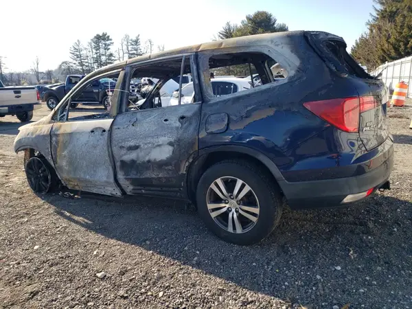 5FNYF6H32HB008391 2017 HONDA PILOT - Image 2