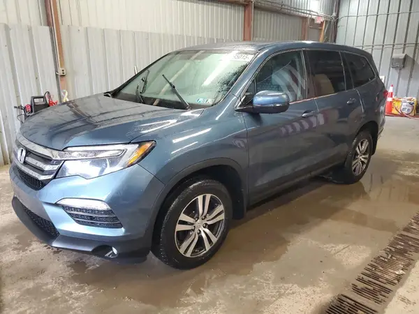 5FNYF6H32HB065562 2017 HONDA PILOT - Image 1