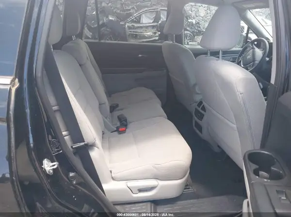 5FNYF6H32JB014472 2018 HONDA PILOT - Image 8