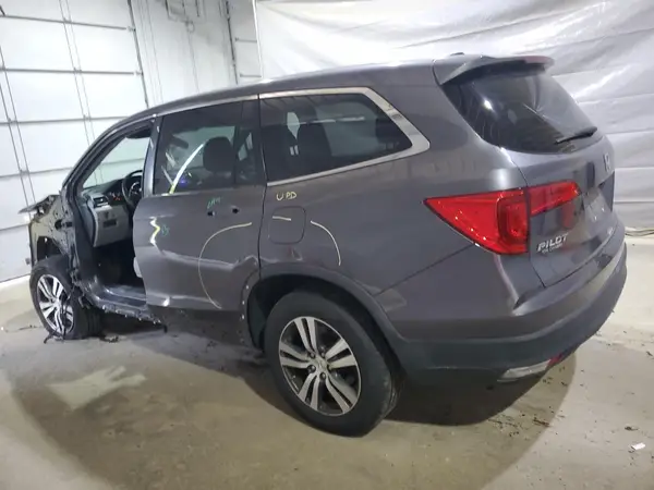 5FNYF6H32JB024712 2018 HONDA PILOT - Image 2
