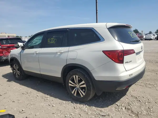 5FNYF6H32JB027092 2018 HONDA PILOT - Image 2