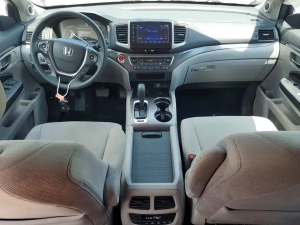5FNYF6H32JB045625 2018 HONDA PILOT - Image 8