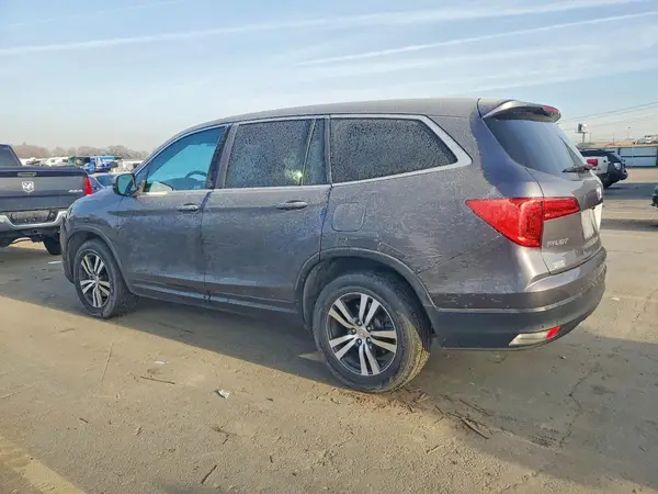 5FNYF6H32JB061095 2018 HONDA PILOT - Image 2