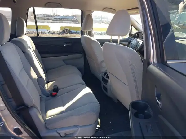 5FNYF6H33GB087858 2016 HONDA PILOT - Image 8