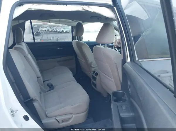 5FNYF6H33GB113844 2016 HONDA PILOT - Image 8