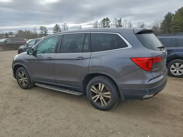 5FNYF6H33HB063495 2017 HONDA PILOT - Image 2