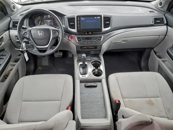 5FNYF6H33HB063495 2017 HONDA PILOT - Image 8