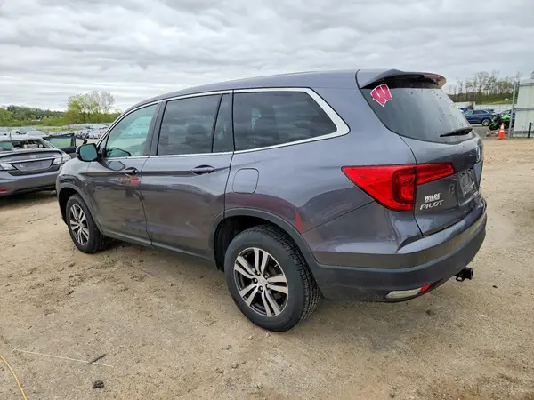 5FNYF6H33JB000838 2018 HONDA PILOT - Image 2