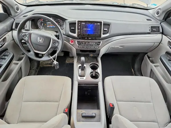 5FNYF6H33JB000838 2018 HONDA PILOT - Image 8