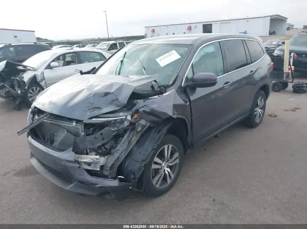 5FNYF6H33JB044757 2018 HONDA PILOT - Image 2