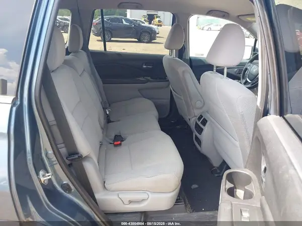 5FNYF6H33JB047688 2018 HONDA PILOT - Image 8
