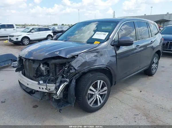 5FNYF6H33JB055001 2018 HONDA PILOT - Image 2