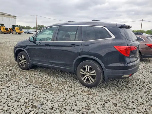 5FNYF6H33JB066872 2018 HONDA PILOT - Image 2