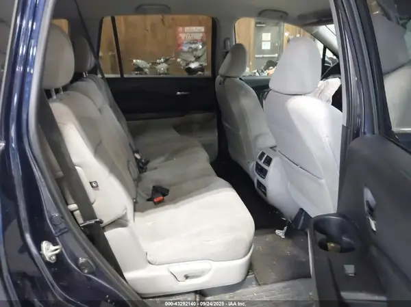 5FNYF6H33JB072316 2018 HONDA PILOT - Image 8