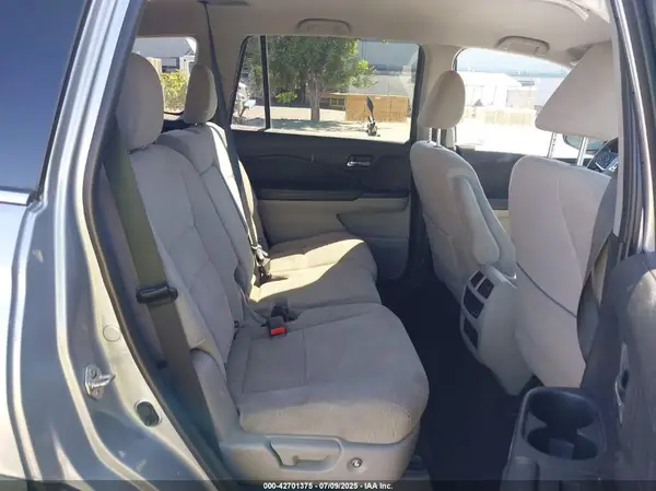 5FNYF6H33KB098013 2019 HONDA PILOT - Image 8