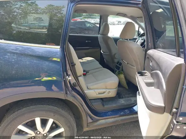 5FNYF6H33LB038881 2020 HONDA PILOT - Image 8