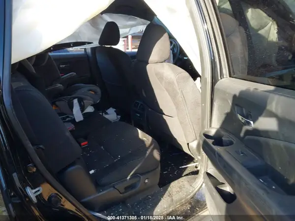 5FNYF6H33NB090921 2022 HONDA PILOT - Image 8