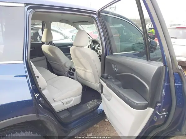 5FNYF6H34GB018001 2016 HONDA PILOT - Image 8
