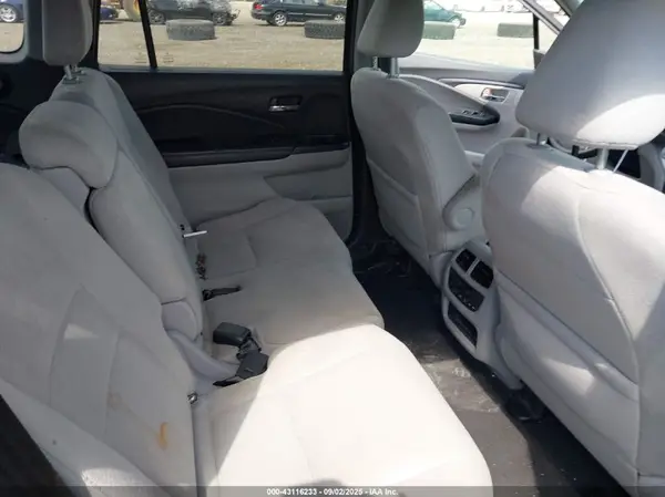 5FNYF6H34GB018709 2016 HONDA PILOT - Image 8
