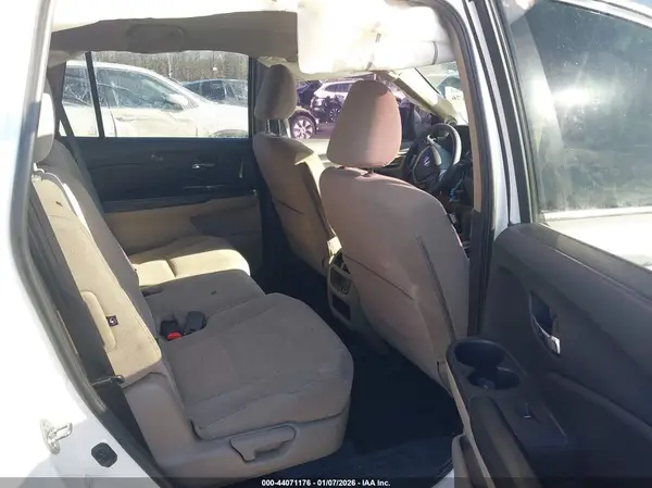 5FNYF6H34GB050382 2016 HONDA PILOT - Image 8