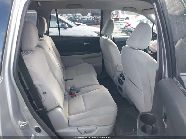 5FNYF6H34GB074908 2016 HONDA PILOT - Image 8