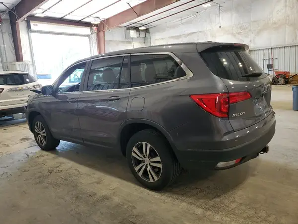 5FNYF6H34HB000874 2017 HONDA PILOT - Image 2